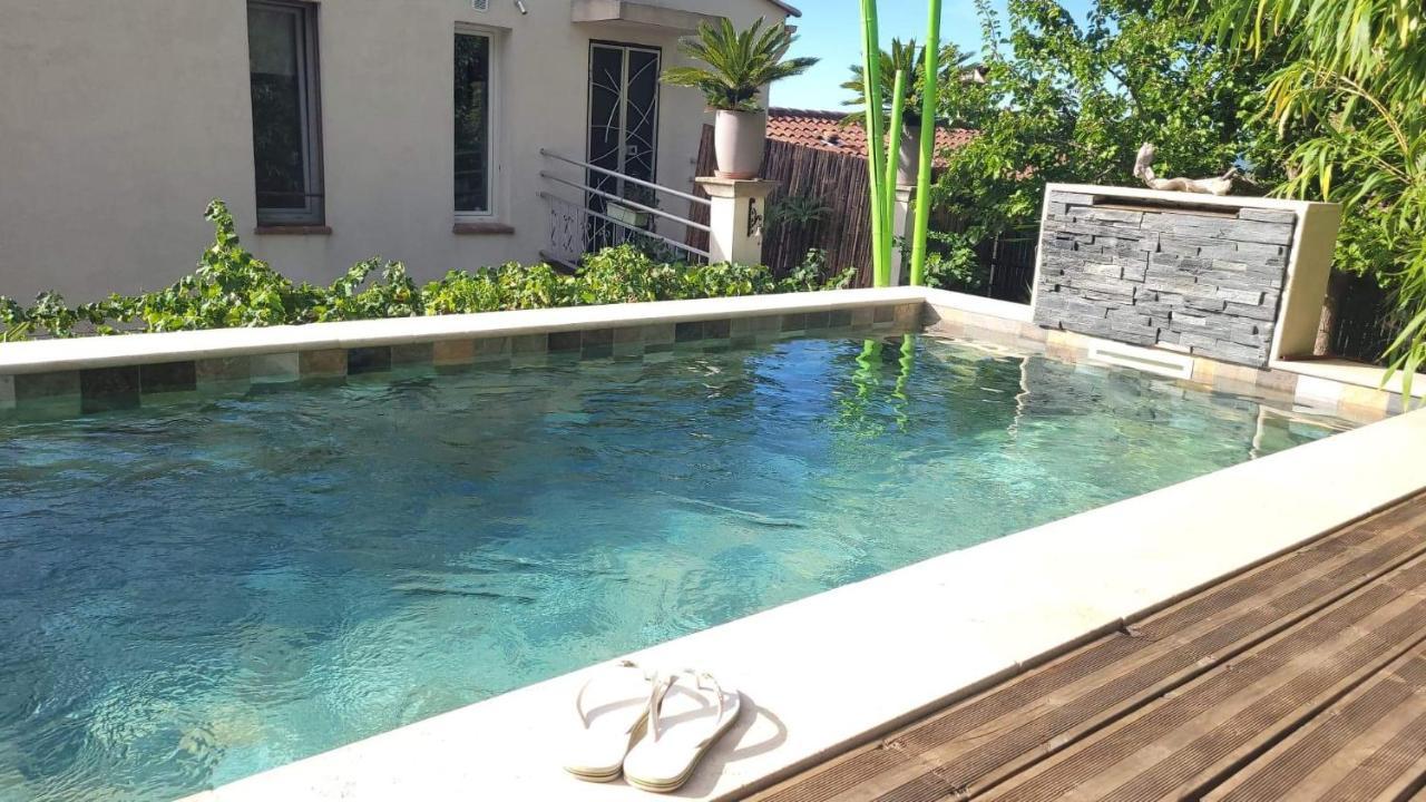 Logement De Charme Avec Piscine Et Jacuzzi Carnoules  Eksteriør bilde