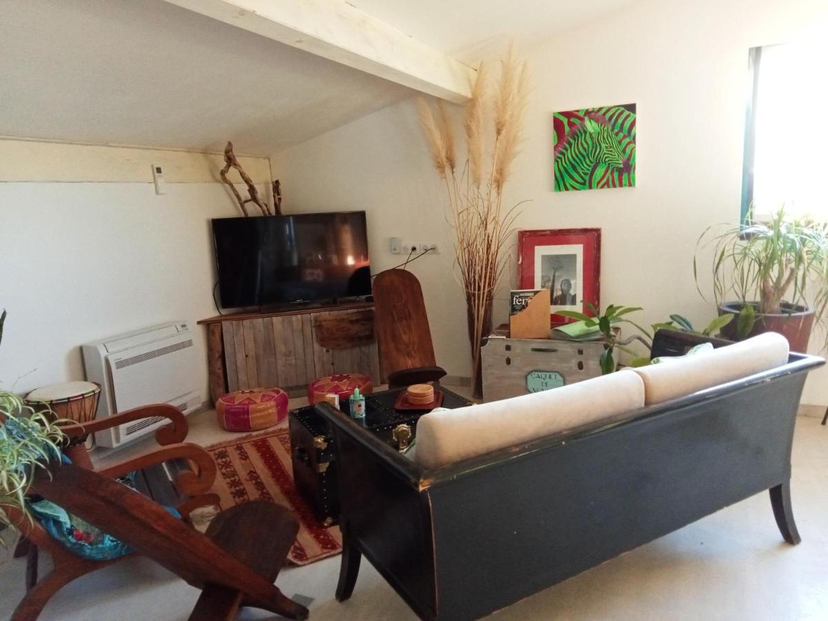 Logement De Charme Avec Piscine Et Jacuzzi Carnoules  Eksteriør bilde